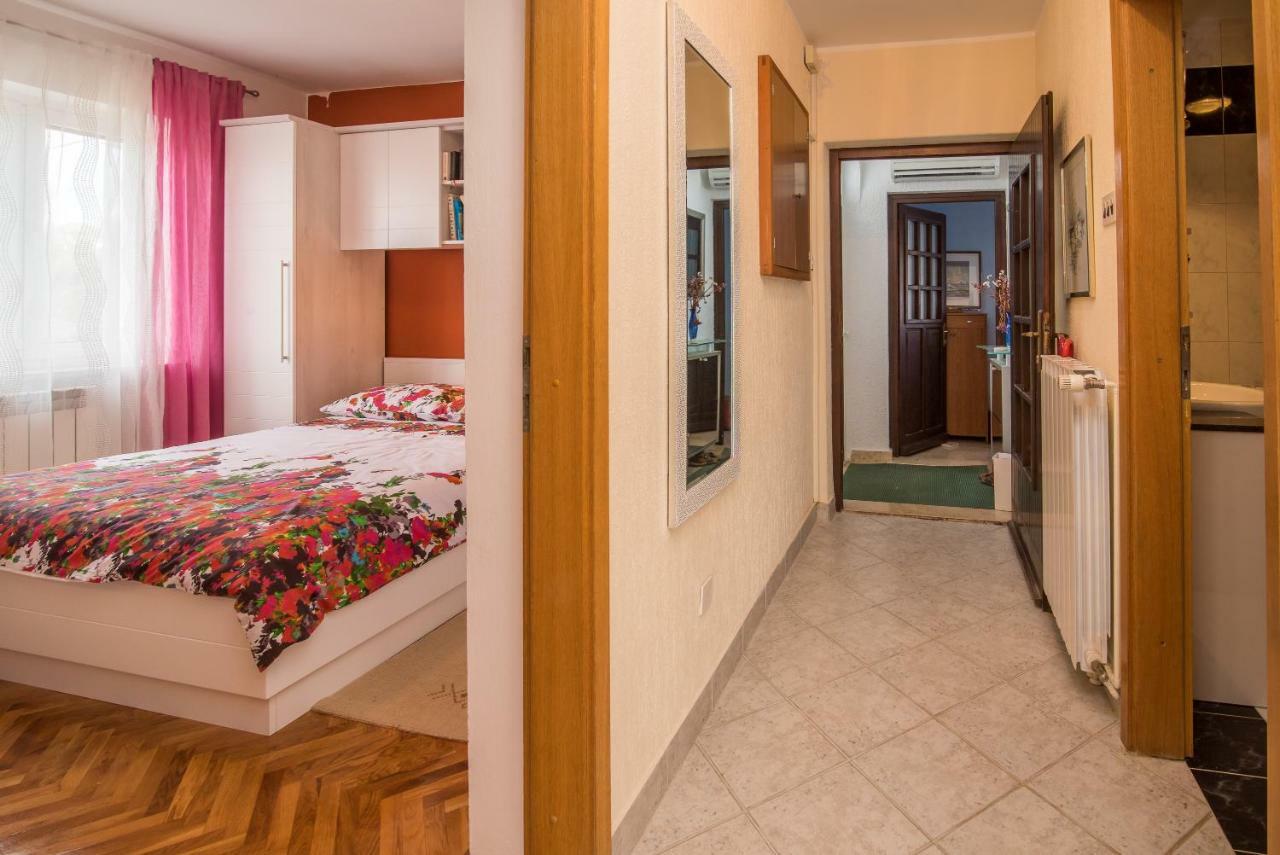 Ksenija Apartment Kornic Bagian luar foto