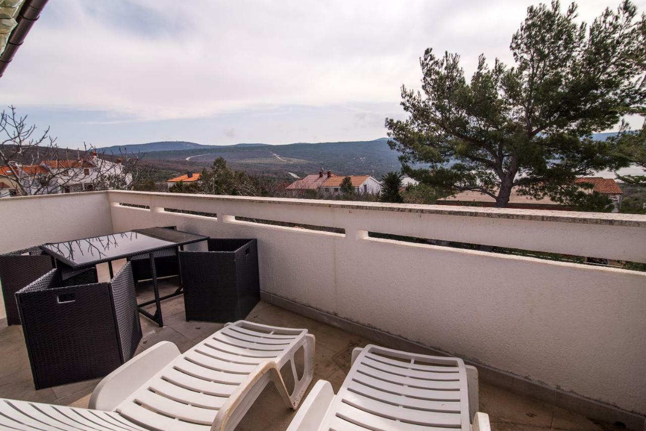Ksenija Apartment Kornic Bagian luar foto